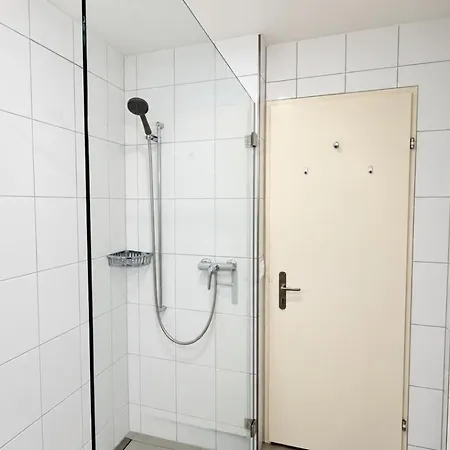 Marble Seebach Apartamento Zúrich